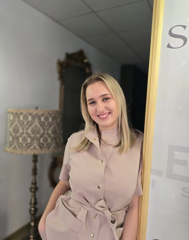 Masažų meistrė Grožio Bankas Plius salone Vilniuje