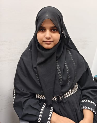 Student participating in online course