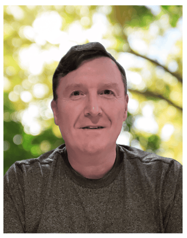 Portrait photo of Irish author Richard A Cullen