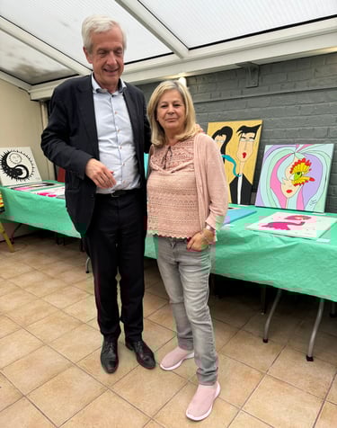 Sonia, avec le bourgmestre Monsieur Pierre Huart 