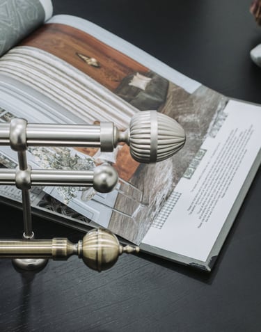 Užuolaidų karnizai karnyzai, karnizų laikikliai