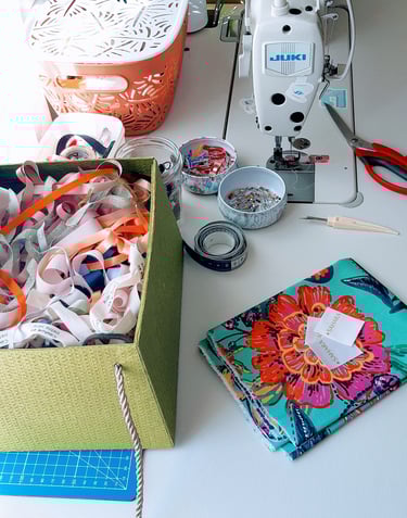 rubans  multicolores en tissu satin 