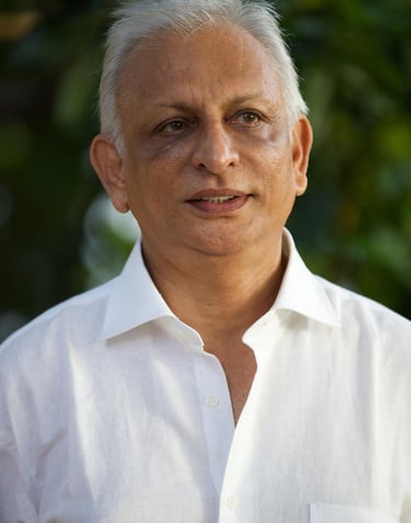 a man with a white shirt and a white shirt
