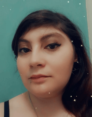 Farah D., auteure.