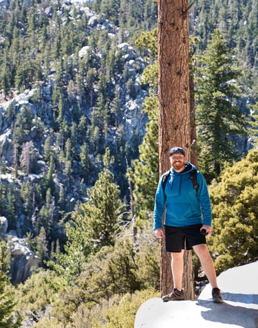 Jason Fleenor - Palm Springs, hiking, standing near tree