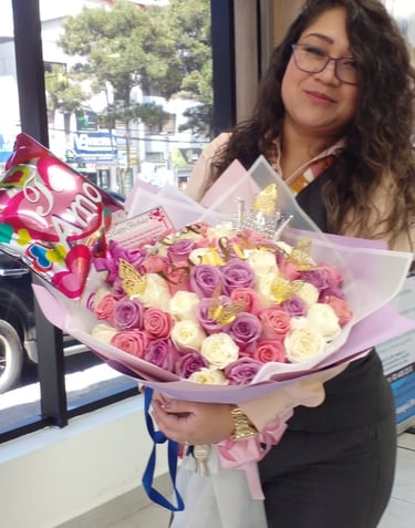 Regalos florales Quito  Flores de calidad Quito  Envío de rosas a domicilio