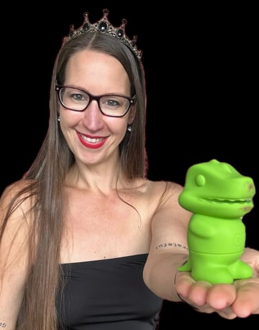 Pleasurelit Patricia with the Little Goo pleasure toy for a review.