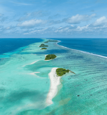 maldives sailing adventure