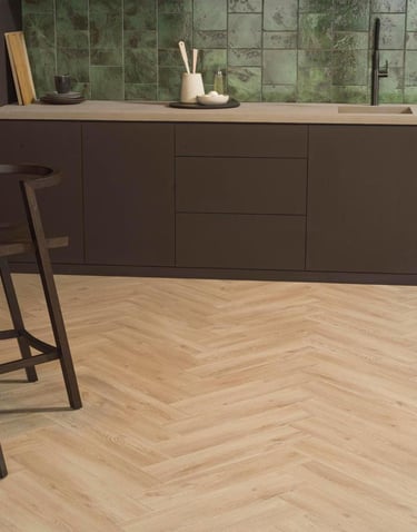 Parquet stratifié – pose en chevrons
