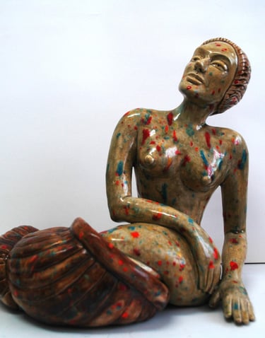 Escultura cerámica Caracola al sol