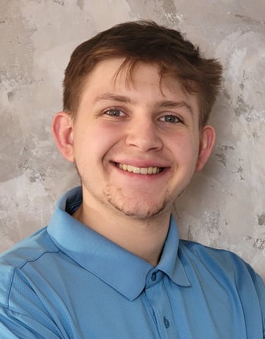 headshot of devon kiessling