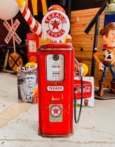 American gasoline pump Texaco Tokheim T39 from 1949,Texaco Tokheim pump,
