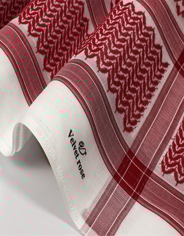 تصوير منتجات أشمغة رجالية سعودية احترافية: خدمات للمتاجر الإلكترونية في الرياض