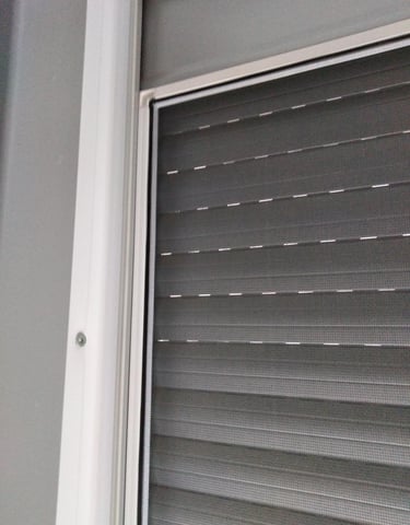 Plase tip slim - acest tip de plase sunt fixe - Producator  ASIROLL / Autorom 0768471526