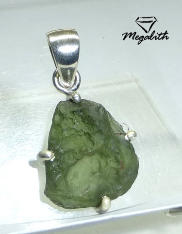 Megalith Moldavite