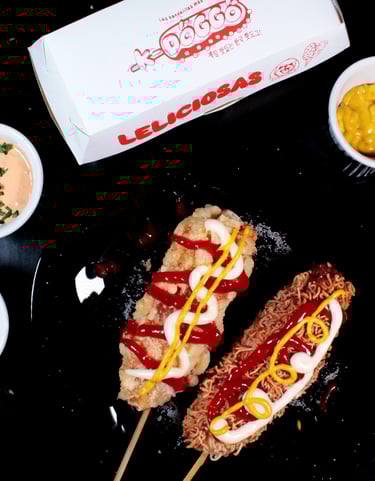 a plate with a hot dog on it