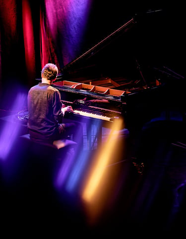 Bill Laurance at Porgy & Bess