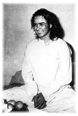 Babaji sorride