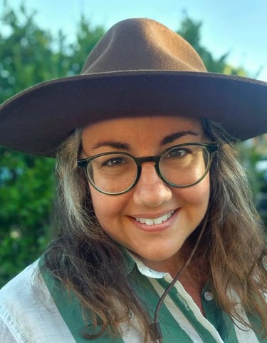 A photo of Emma Rigney, founder of Shutter and Scribe