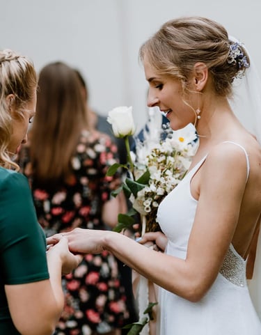 one of the TOP hairstyles for brides: effortless low bun