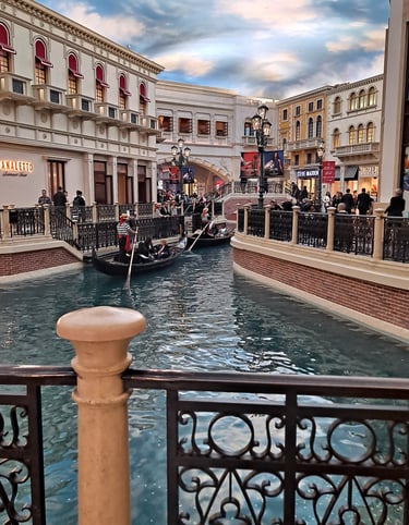 Finn's Footprints Las Vegas Nevada Budget Travel Review