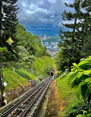 penang hill funicular railway train