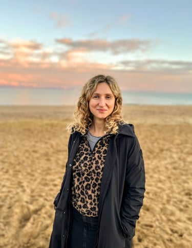     Charlotte Fairley offering female hormone health consultation 