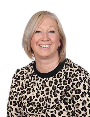 Mrs Vicki Faulkner