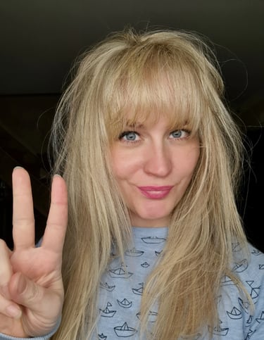 Learn how to structure better sentences, engage in conversations - English Pre-Intermediate Course