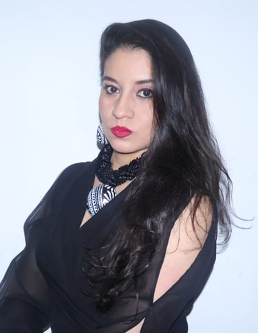 Mónica Calles Miramontes abogada experta en derecho electoral y constitucional, columnista y análisis político-electoral