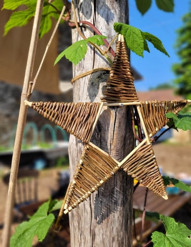 Atelier Saule Sister - Etoile en osier tressée à la main