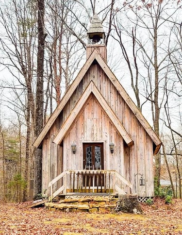 Mentone, AL - Get married in Mentone Wedding Chapel in 1800's charm