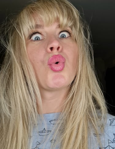 English Language for Beginners, a course designed to get you talking.