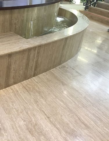 Trawertyn na podłogę klasyczny brązowy włoski