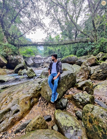 Single Decker Root Bridge – A Trek Woven in Roots and Rock