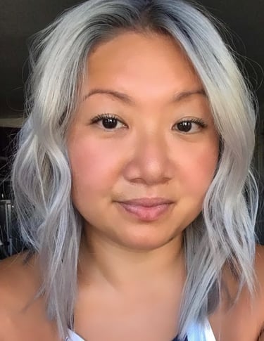 Chinese woman with purple hair 