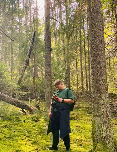 przewodnik Stas w lesie w Szwecji