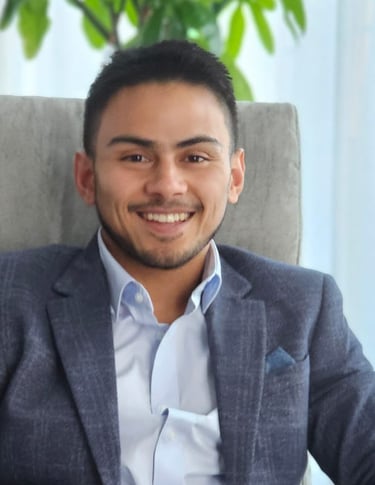 Profile-picture-Damion-Owner/Marketing-expert