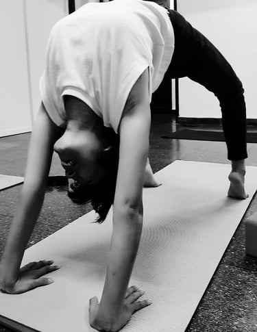 urdhva-dhanurasana