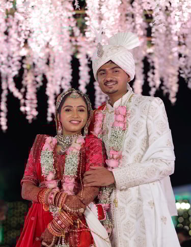Natural bridal makeup,smokey eyes bridal,glam bridal look,best bridal makeup artist in vadodara r&d 