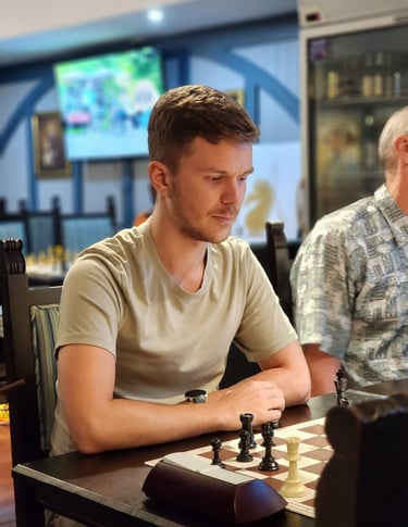 FM Nicolas Grandadam, Switzerland. Bangkok Chess Club at the Royal Oak Bar