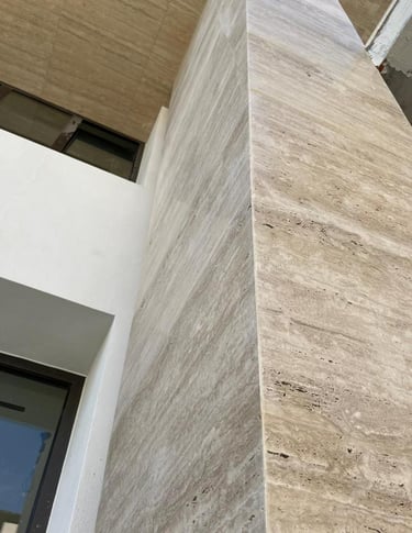 Trawertyn na elewacje Classico jasny kamień naturalny włoski