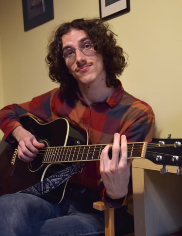 Oliver con la guitarra