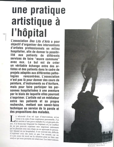 Page 1 de mon article dans Vacarme une les interventions d'artistes en milieu hospitalier.
