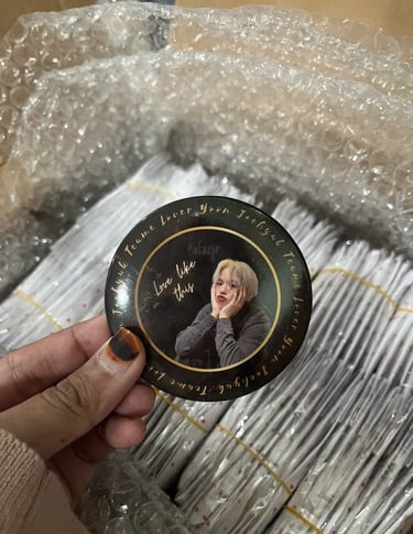 Custom Kpop Mirror Merhcandise Printing