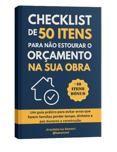 Capa do livro sendo segurado pela Isa