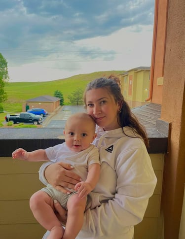 Emily Gilmore and daughter, Kali Gilmore