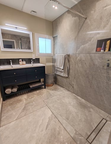 Rénovation complète d'une salle de bain à Béthune par un artisan carreleur