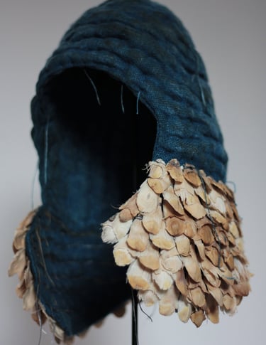 karine-nguyen-van-tham-coiffe HUMUS, indigo et écailles de pommes de pin 