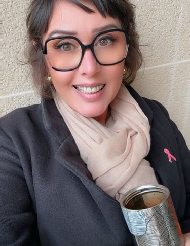 Rose PhytoQueen By Rose moment quotidine bêitreen- avec une tasse de thé